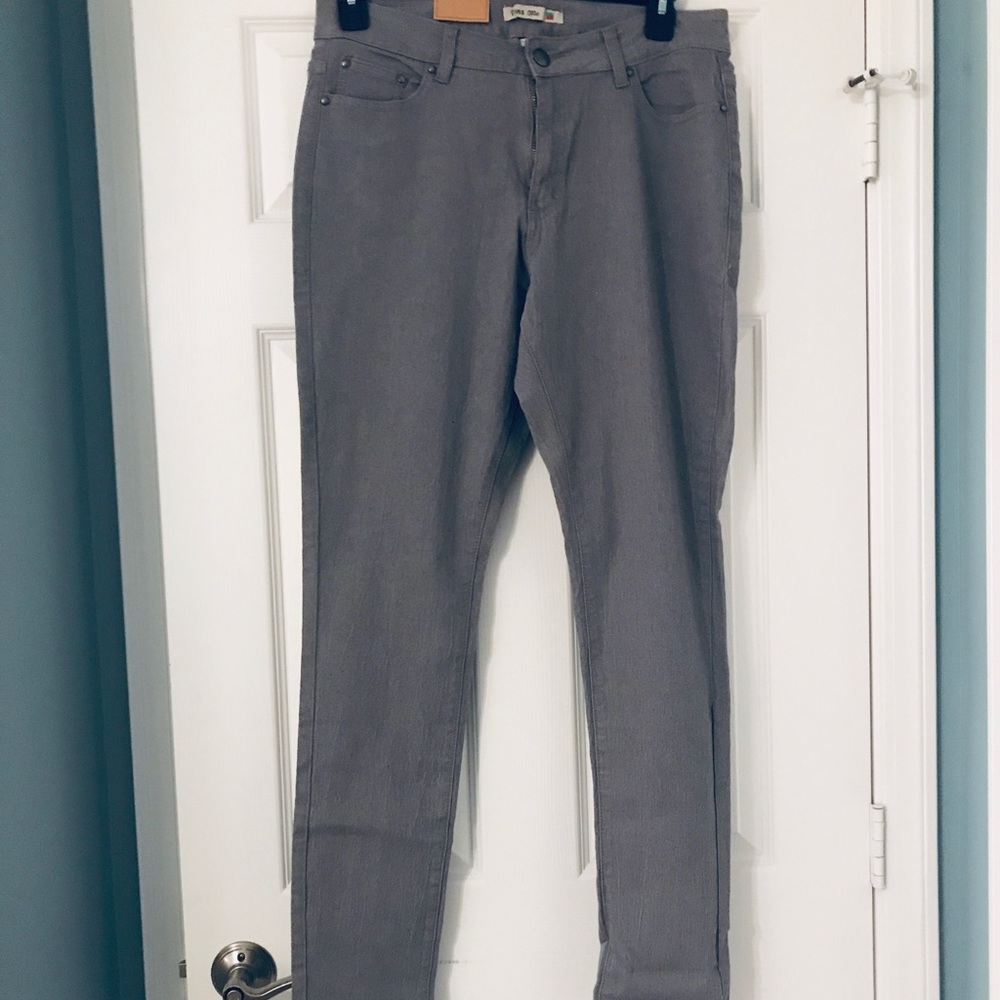 Vins Me - Gray Jeans
